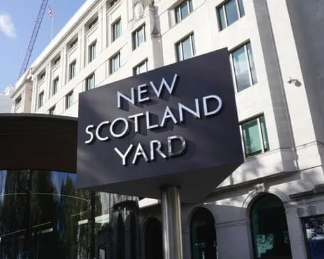 Three Individuals Arrested in Essex on Suspicion of Assisting Russian Intelligence